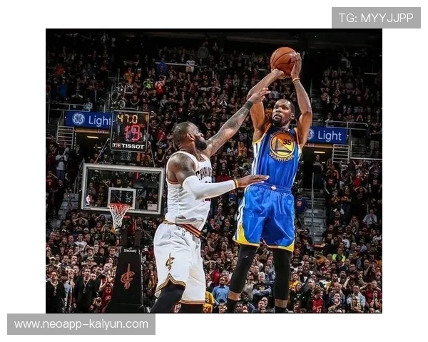 NBA圣诞大战火箭对阵湖人，杜兰特与詹姆斯迎来第44次交手